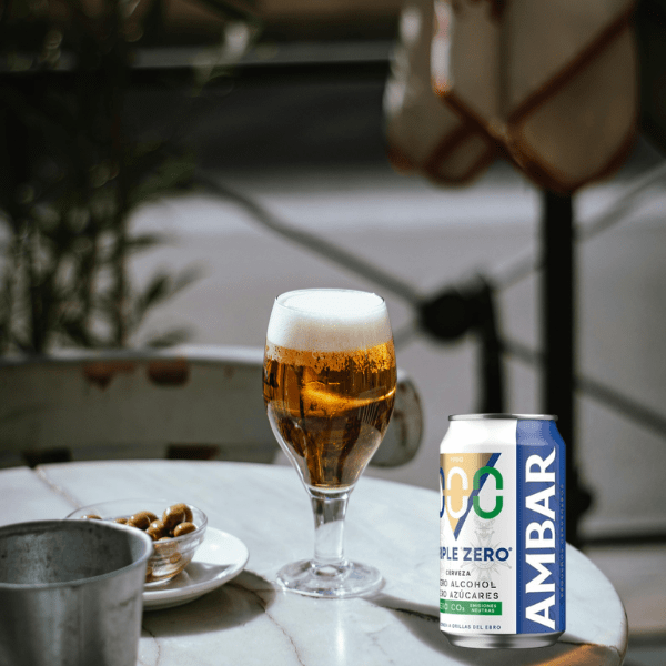 AMBAR 0,0 triplo zero birra analcolica con glutine senza zuccheri 0,0% alcol 1 lattina 33 cl - immagine 3